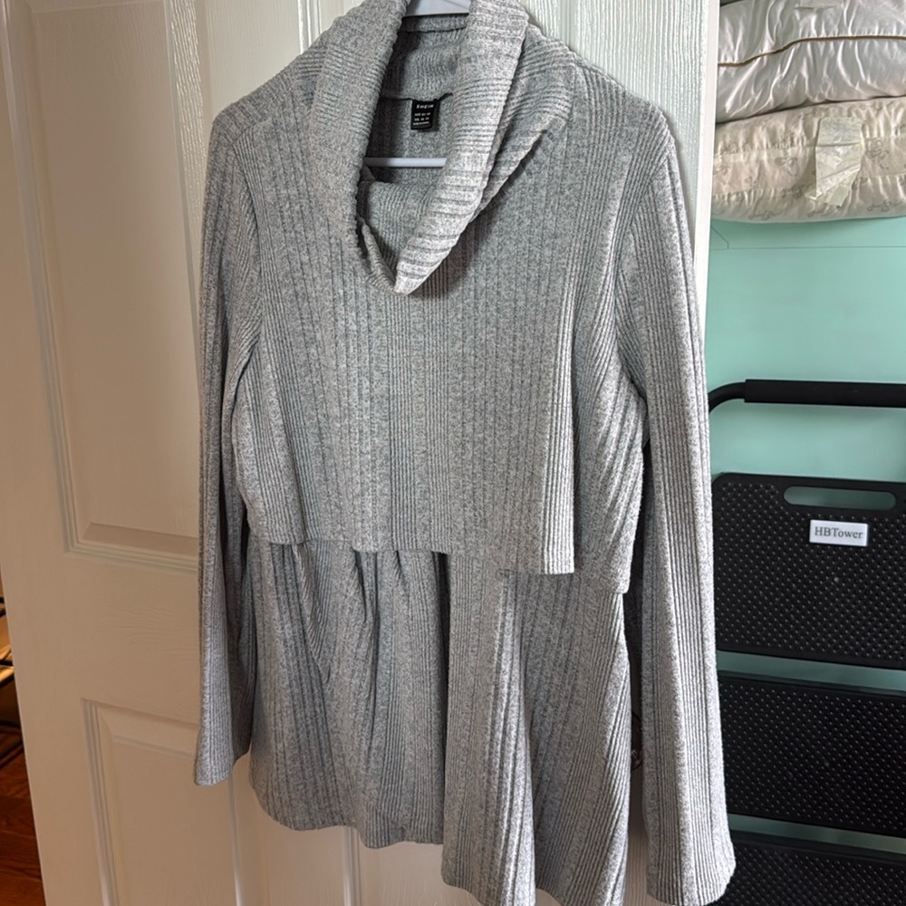 Maternity nursing sweater